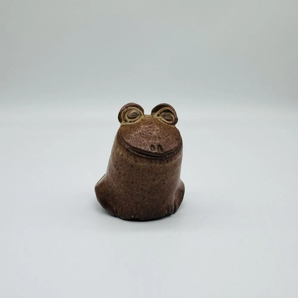 Vintage Whimsical Frog/Toad Pottery Decoration Collectable Japan